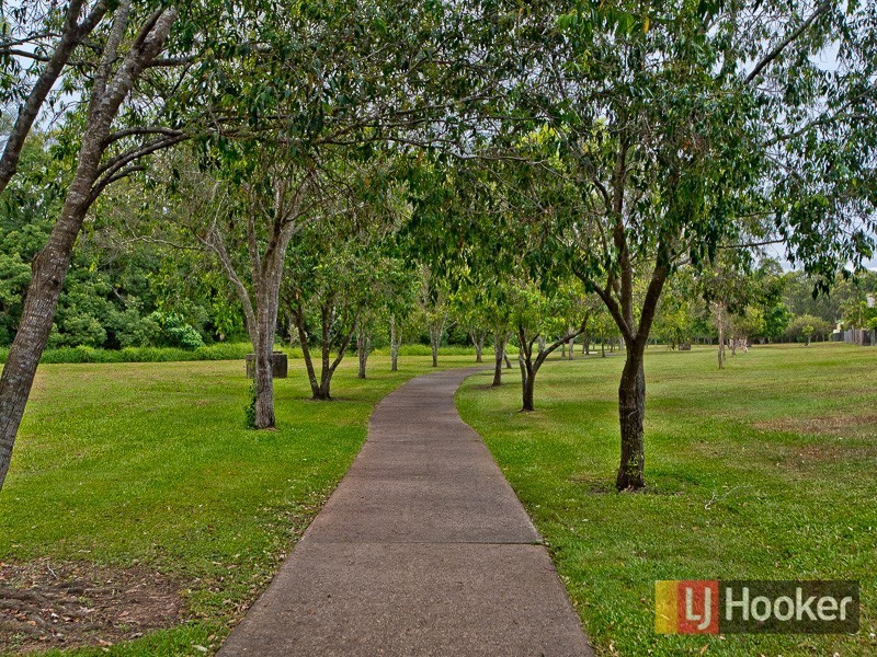 37 Coolabah Crescent, Bridgeman Downs QLD 4035