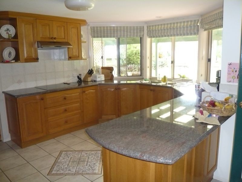 24 Chelsea Crescent, Bridgeman Downs QLD 4035