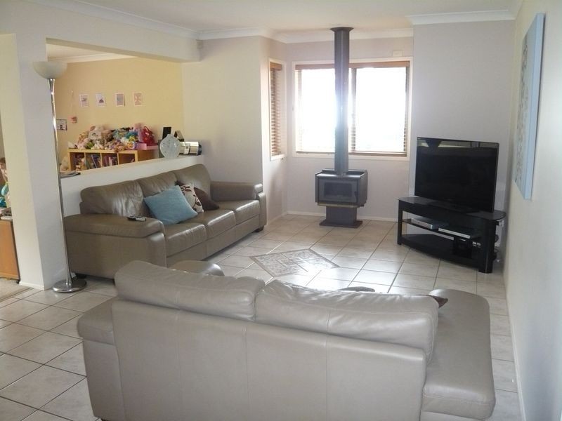 24 Chelsea Crescent, Bridgeman Downs QLD 4035