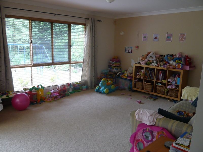 24 Chelsea Crescent, Bridgeman Downs QLD 4035