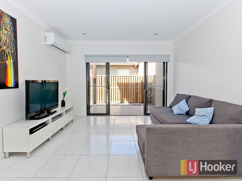 99 Mt Kaputar Avenue, Fitzgibbon QLD 4018