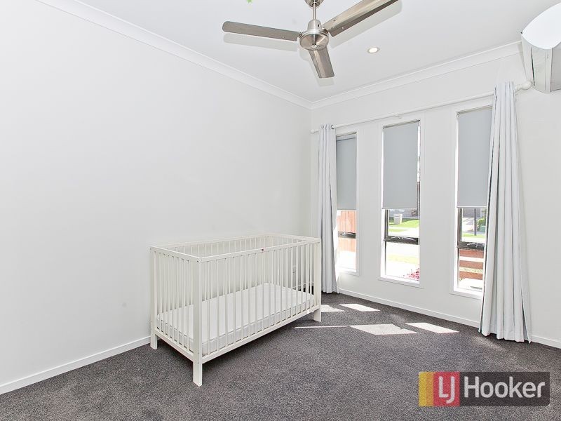 99 Mt Kaputar Avenue, Fitzgibbon QLD 4018