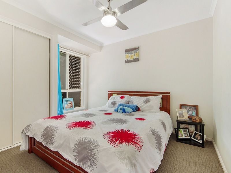 17 Saraband Drive, Eatons Hill QLD 4037