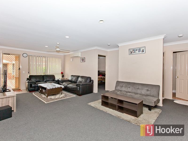 1/5 Hibiscus Circuit, Fitzgibbon QLD 4018
