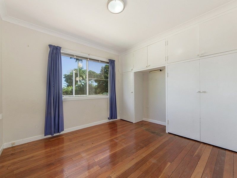 15 Cahill Street, Strathpine QLD 4500