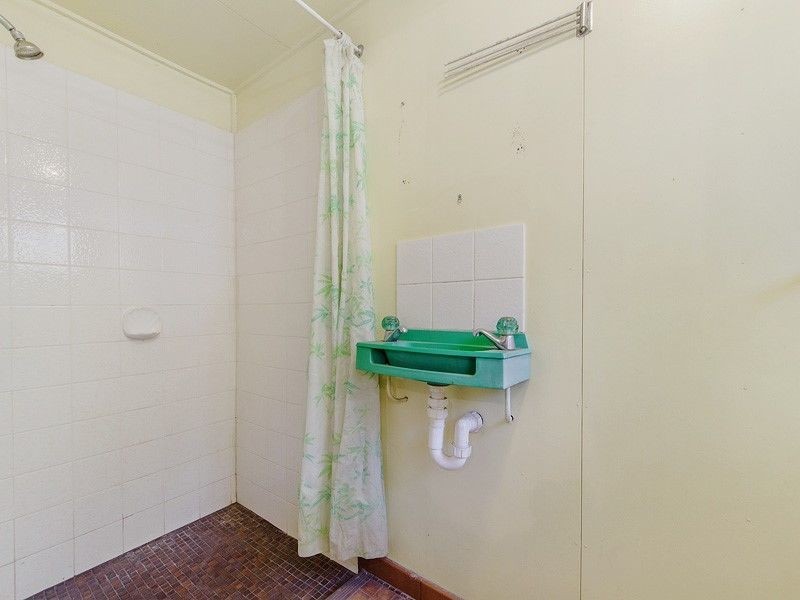 15 Cahill Street, Strathpine QLD 4500