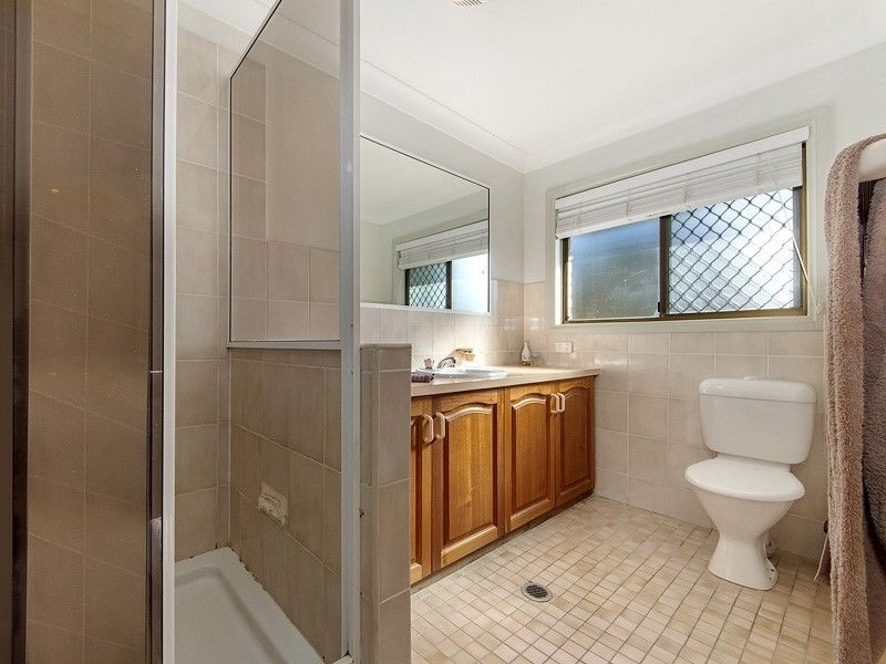 45 Voltaire Crescent, Petrie QLD 4502