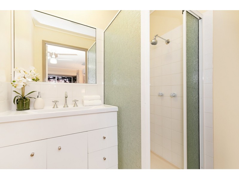 1 Lacaroo Street, Bracken Ridge QLD 4017