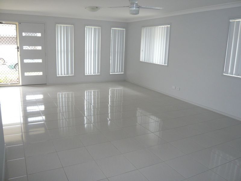 7 Ravenbourne Street, Fitzgibbon QLD 4018