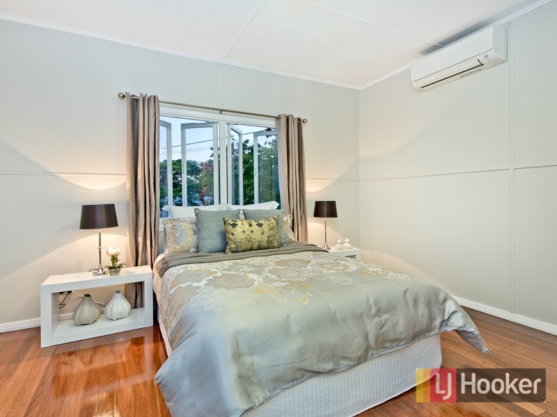 17 Eastbourne Street, Chermside West QLD 4032