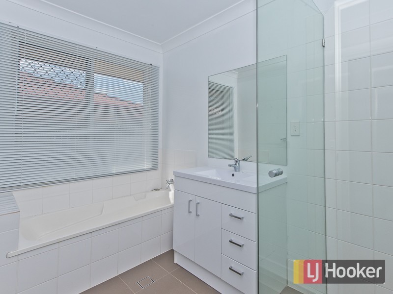 40 Silkyoak Circuit, Fitzgibbon QLD 4018
