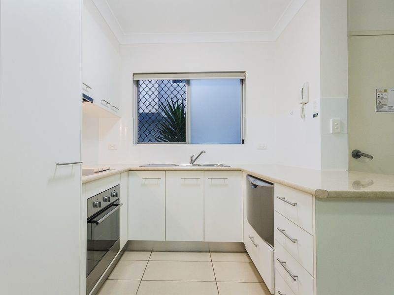 2/53 Nellie Street, Nundah QLD 4012