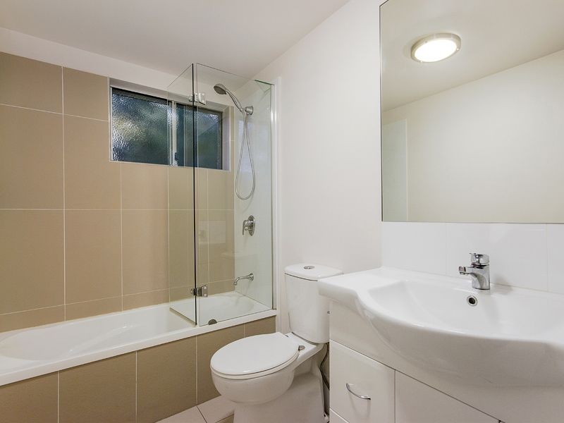 2/53 Nellie Street, Nundah QLD 4012