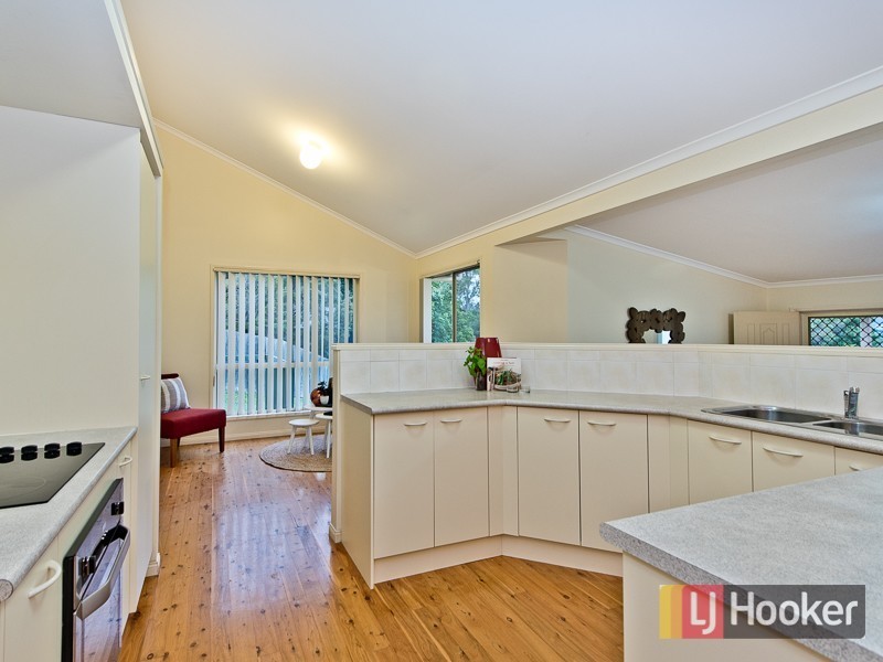 31 Donegal Place, The Gap QLD 4061