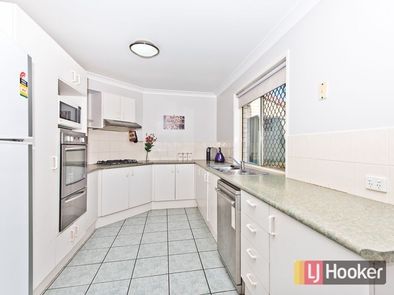 45 Azalea Crescent, Fitzgibbon QLD 4018