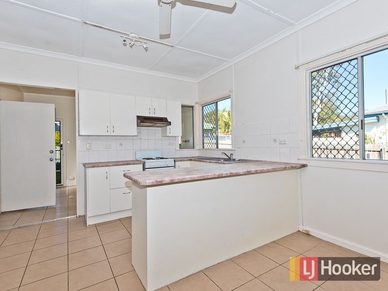 42 Kirby Road, Aspley QLD 4034