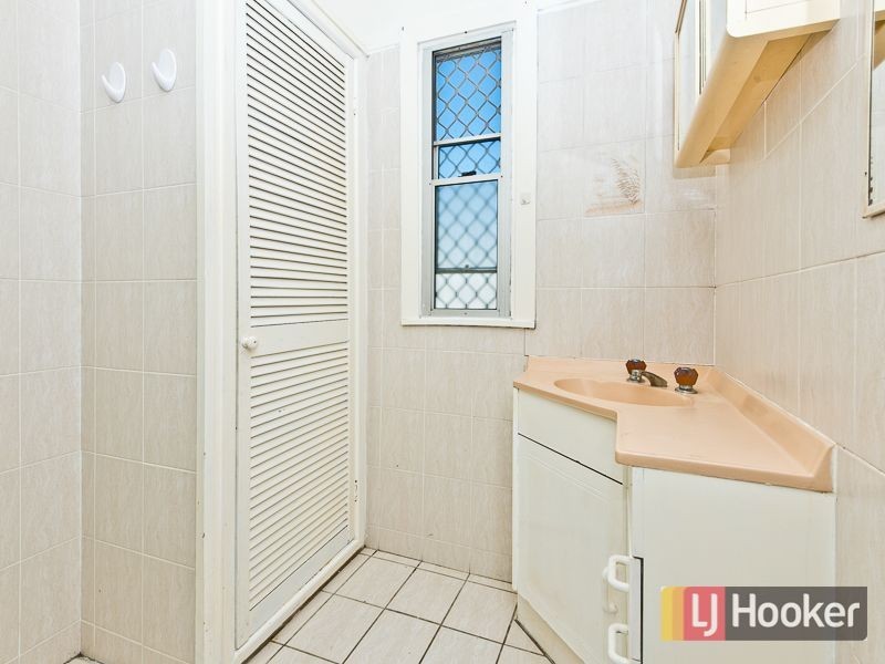 42 Kirby Road, Aspley QLD 4034