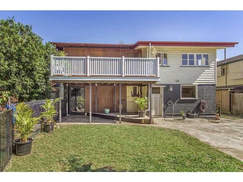 58 Landsboro Avenue, Boondall QLD 4034