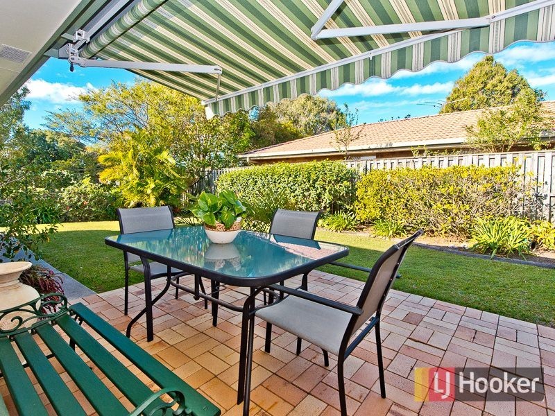 8 Azalea Crescent, Fitzgibbon QLD 4018