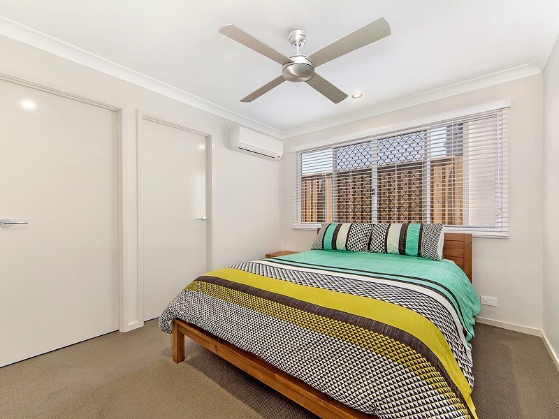 12 Blue Mountains Crescent, Fitzgibbon QLD 4018