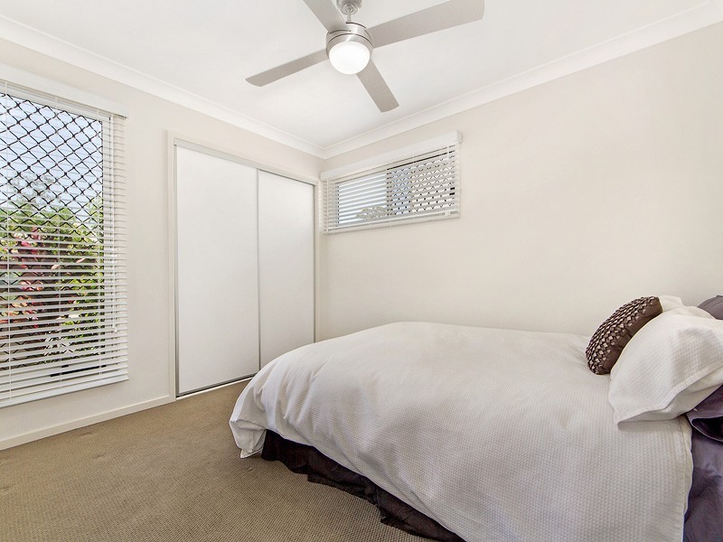 12 Blue Mountains Crescent, Fitzgibbon QLD 4018