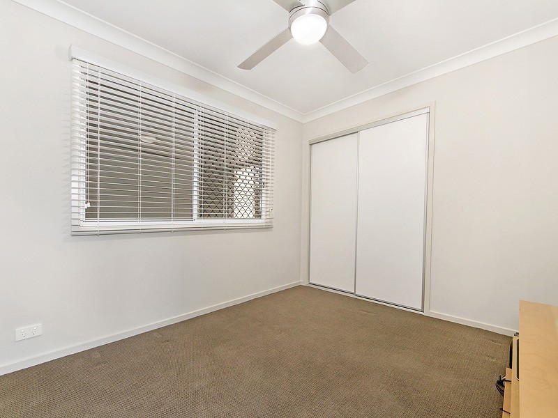 12 Blue Mountains Crescent, Fitzgibbon QLD 4018