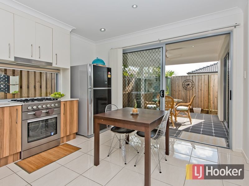 10 Hinchinbrook Avenue, Fitzgibbon QLD 4018