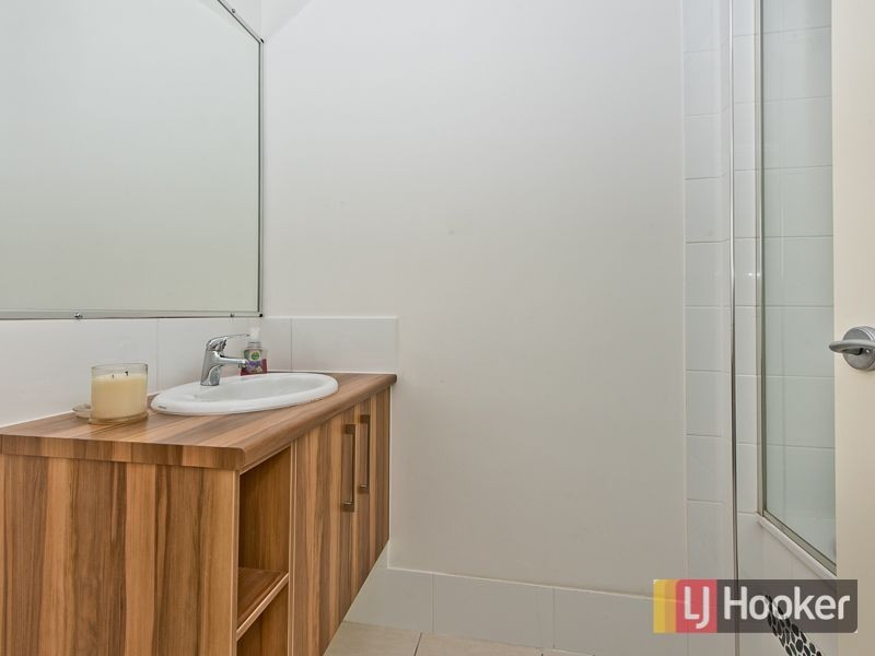 10 Hinchinbrook Avenue, Fitzgibbon QLD 4018