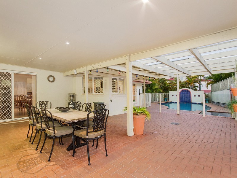 11 Allamanda Place, Chermside West QLD 4032