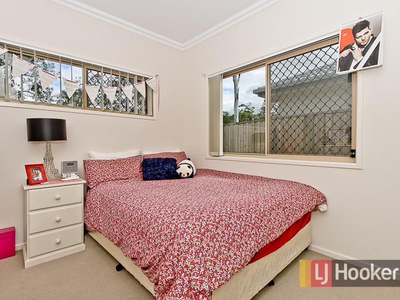 9 Gardenia Place, Bridgeman Downs QLD 4035