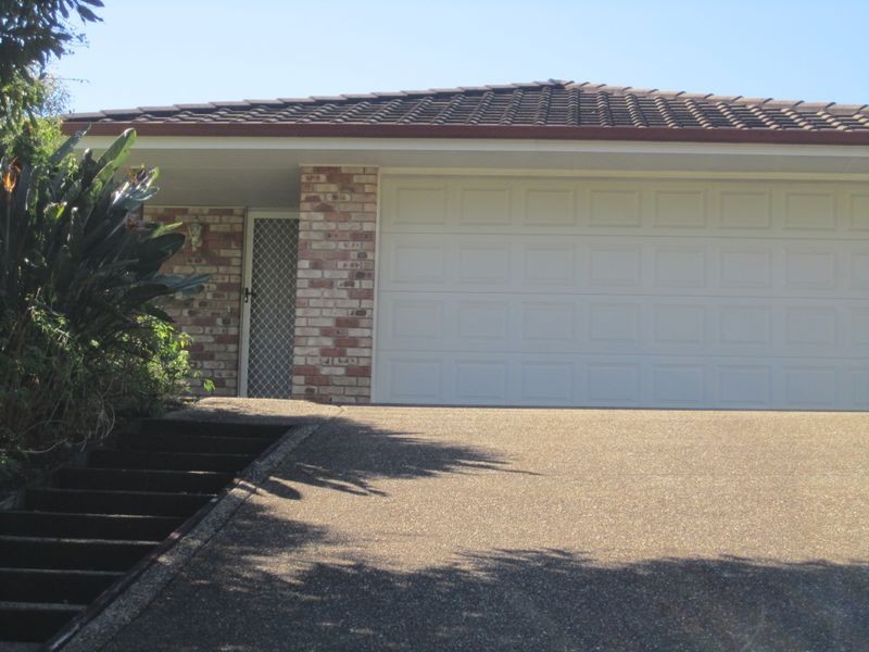 11 Morgan Road, Albany Creek QLD 4035