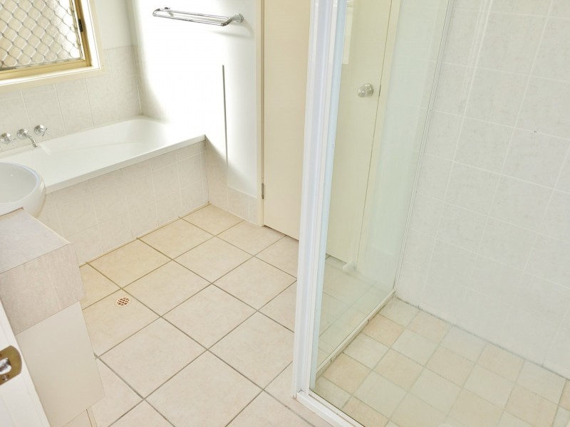 3 Violet Close, Fitzgibbon QLD 4018