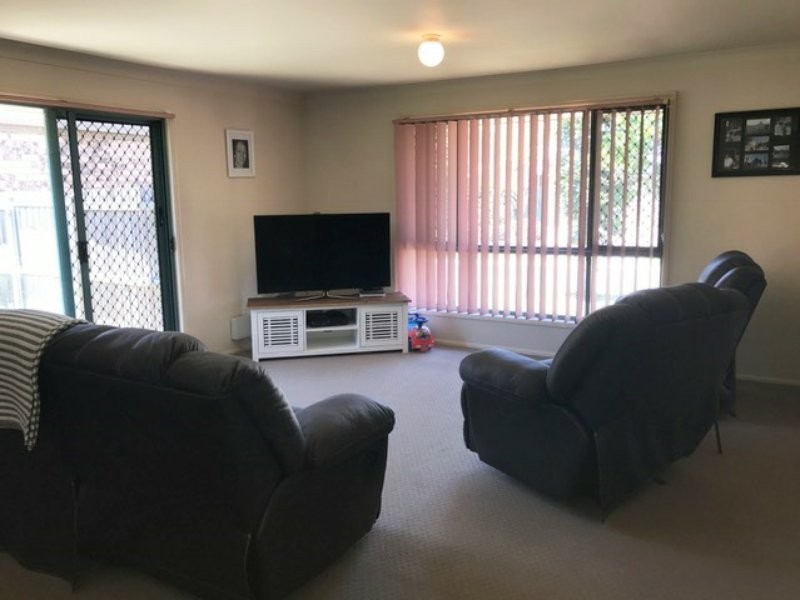 17 Jarrah Place, Fitzgibbon QLD 4018