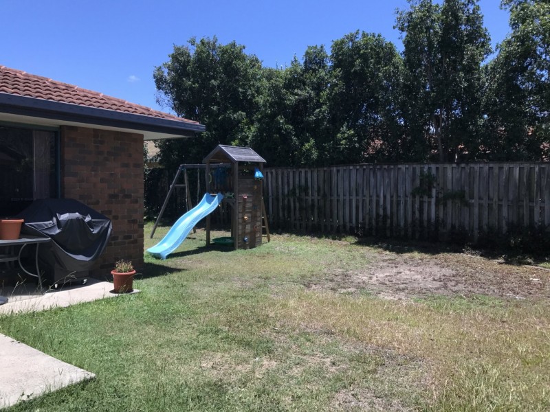 17 Jarrah Place, Fitzgibbon QLD 4018