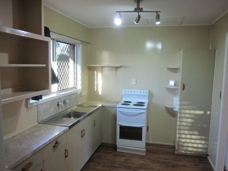 132 Samsonvale Road, Strathpine QLD 4500