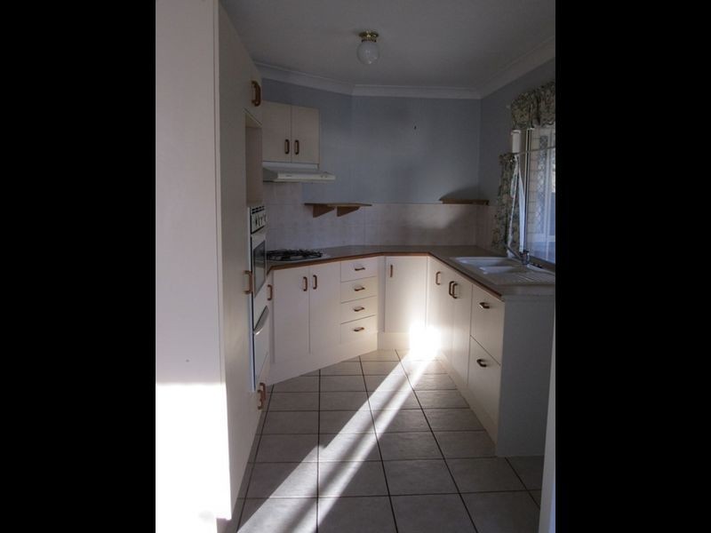 26 Rose Crescent, Fitzgibbon QLD 4018