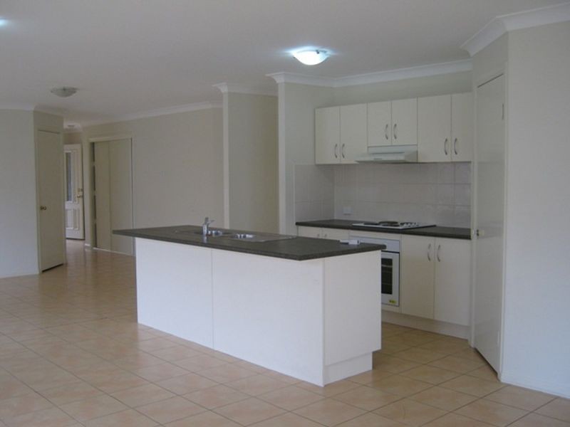 13 Lyrebird Close, Taigum QLD 4018