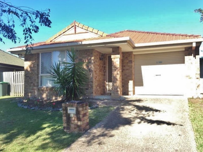 25 Manitoba Place, Wavell Heights QLD 4012