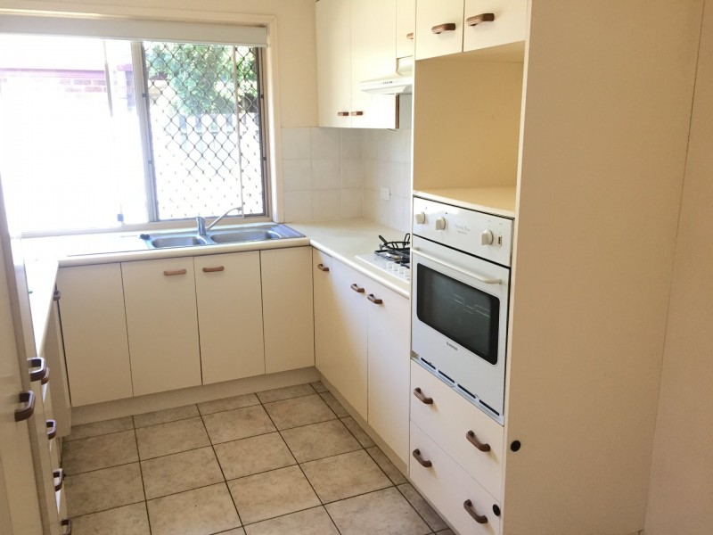 25 Manitoba Place, Wavell Heights QLD 4012