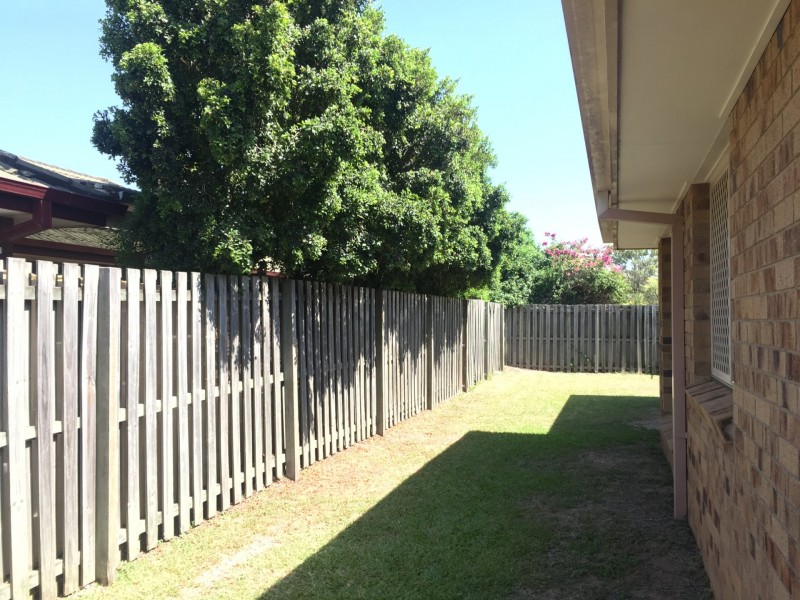 25 Manitoba Place, Wavell Heights QLD 4012