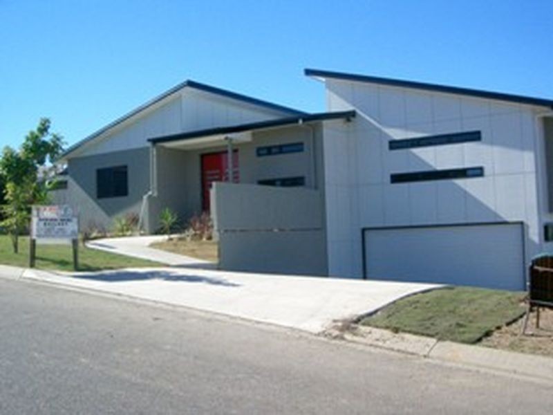 12 Roundelay Court, Eatons Hill QLD 4037