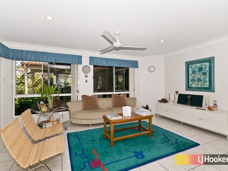 7 Waterford Place, Bridgeman Downs QLD 4035