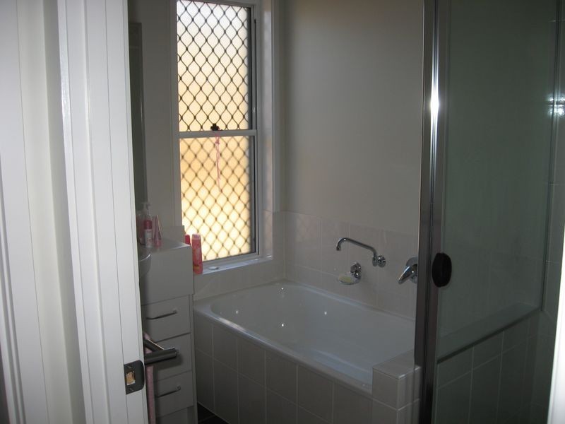 32 MacDonald Place, Carseldine QLD 4034