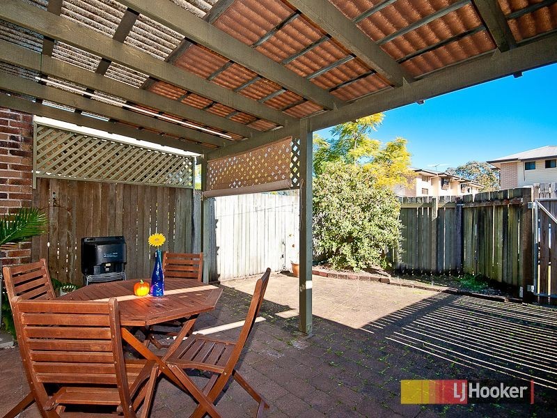 2/5 Bassano Street, Zillmere QLD 4034