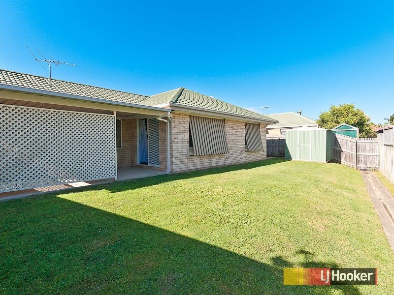 8 Conifer Close, Fitzgibbon QLD 4018