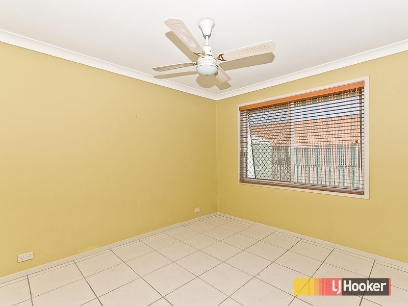 8 Conifer Close, Fitzgibbon QLD 4018