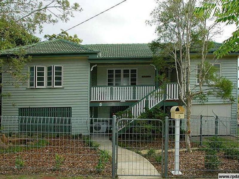 5 Stafford Street, Windsor QLD 4030