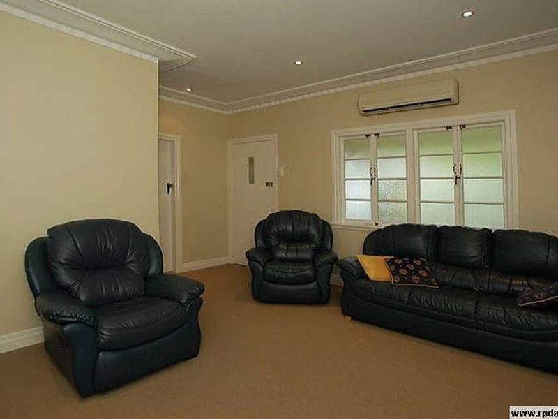 5 Stafford Street, Windsor QLD 4030