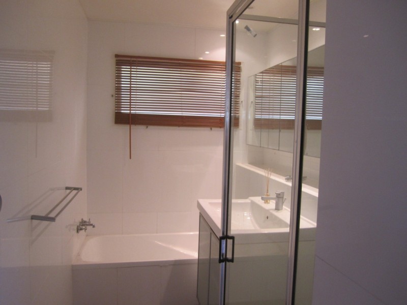 1 Pacific Street, Chermside West QLD 4032