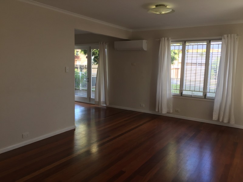 1 Pacific Street, Chermside West QLD 4032